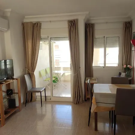 Estrella Daly 아파트